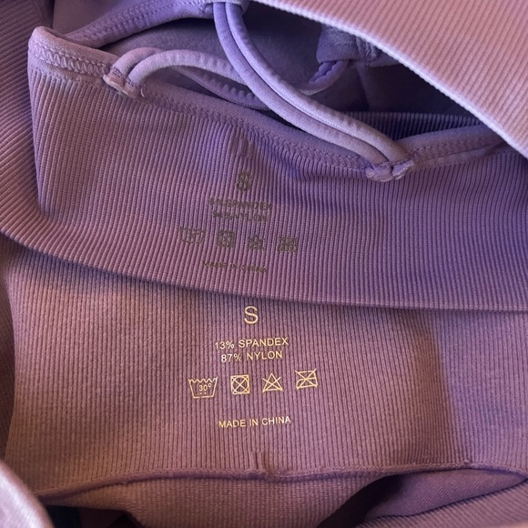 NVGTN Set Lilac Passion‎ Seamless Bra Contour Leggings Athleisure Active Lounge - Picture 10 of 10